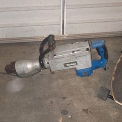 Makita Jack Hammer 