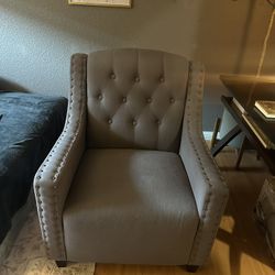 Accent Chair 