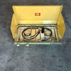 Primus - Vacationeer Vintage 70s Two Burner Camping Stove