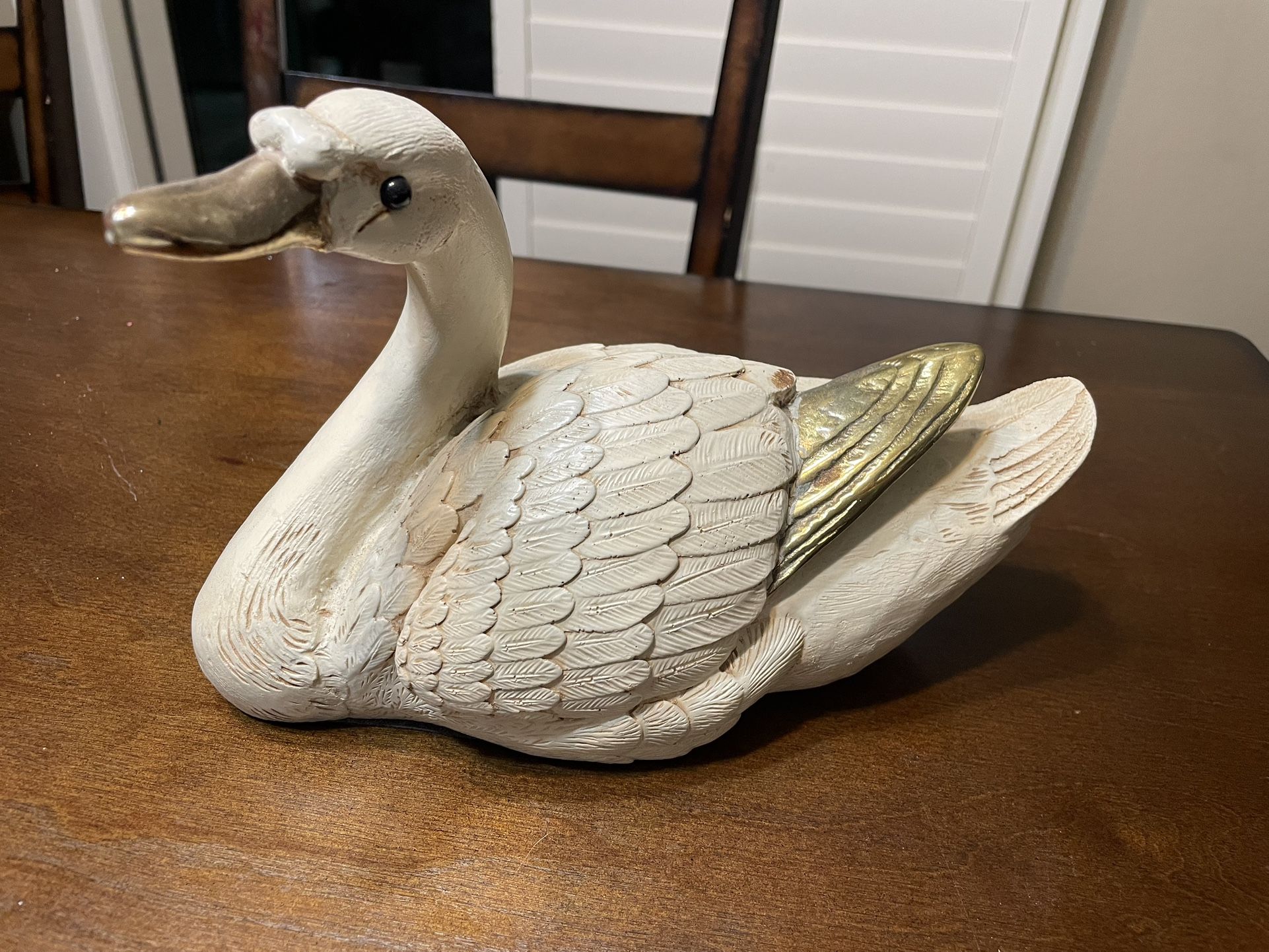 Thomas Blakemore Swan Statue
