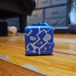 Quake Bloxfruits Firgure 