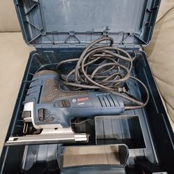 BOSCH JS470EB Corded Barrel-Grip Jig Saw - 120V Low Vibration, 7 Amp Variable Speed for Smooth Cutting up to Up To 5-7/8 Inch on Wood, 3/8 Inch on Ste