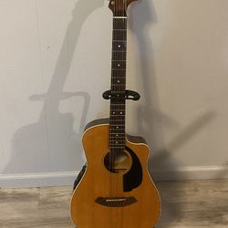 Fender Sonoran SCE Acoustic/Electric Guitar