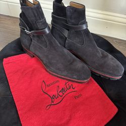 christian louboutin black suede boots Size 44.5