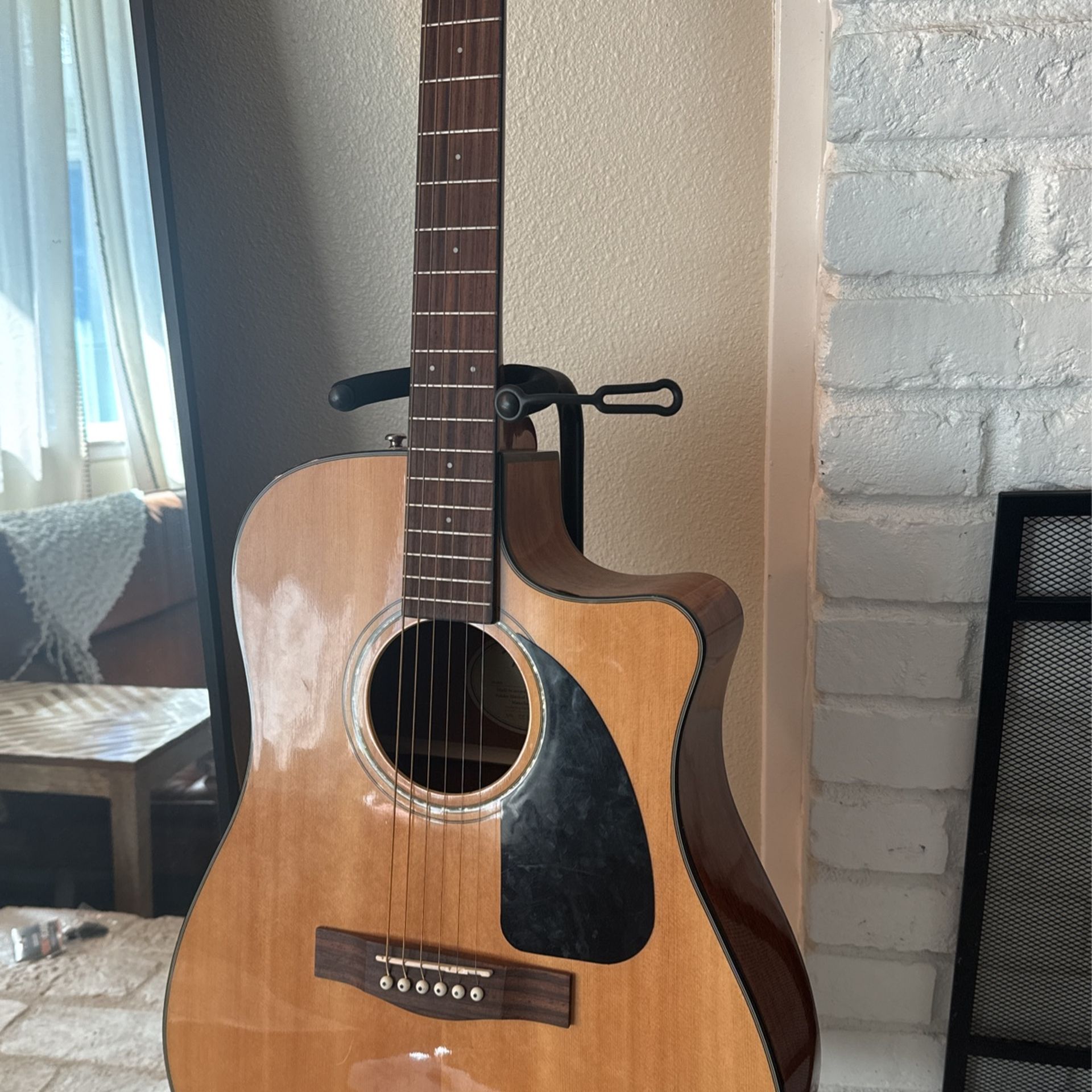 Fender Acoustic Electric 2011
