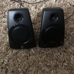 Nice Set Of Logitech Speakers
