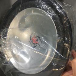 12 inches  Kenwood Tornado  800 Watts  