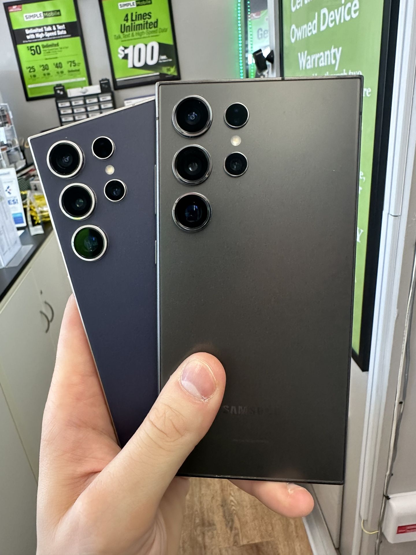 Unlocked Samsung Galaxy S24 Ultra 5G 512GB