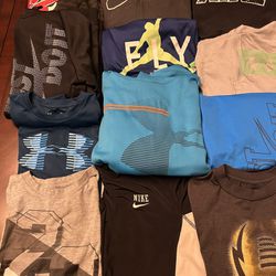 Nike and Under Armour Tshirts and Sweatshirt Lot