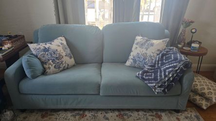 Ikea Vinliden turquoise 3 seater couch