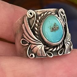Vintage Navajo Ben Begay Sterling Silver And Sleeping Beauty Turquoise Ring.