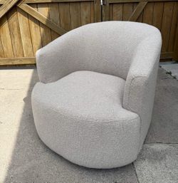 Swivel Accent Chair- Taupe