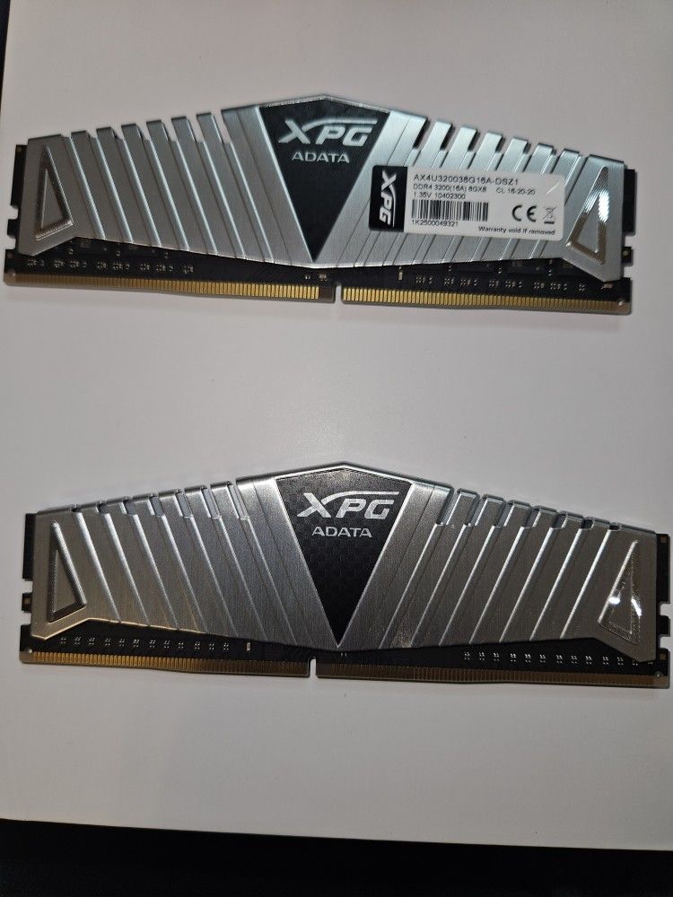 16 GB RAM ADATA XPG