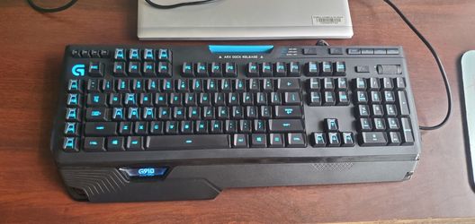 Logitech G910 Gaming Keyboard