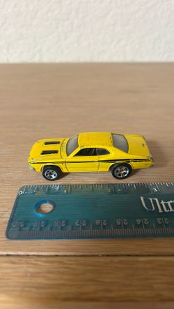 Hot Wheels 1971 Dodge Demon Die Cast 1:64