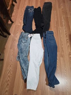 Womens Size 11 12 jeans 1 size 14 all for 25