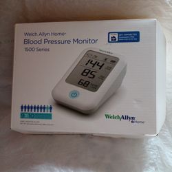 Large Display Upper Arm Blood Pressure Machine. 