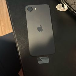 iphone 16e black