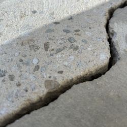 Concrete Crack Repair