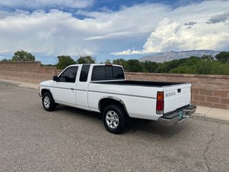 1996 Nissan Pickup