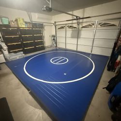Wrestling Mat 14’x14’x1 3/4”