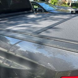 Toyota Tundra Tanneau Cover 2022 To 2024 Creamed