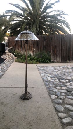 Tiffany lamp floor lamp
