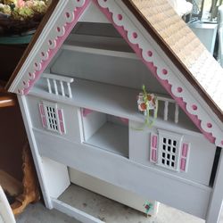 TWIN SIZE DOLLYHOUSE HEADBOARD