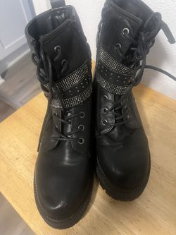 Cute Combat Boots Size 8