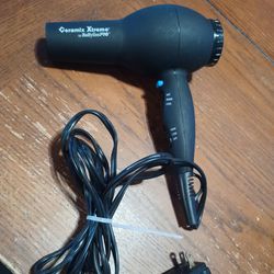 BABYLISS PRO CERAMIX XTREME 2000 WATT CERAMIC HAIR BLOW DRYER
used a handful of times
$30