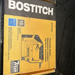 Pneumatic Staple Gun