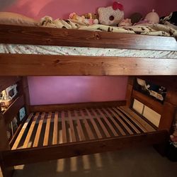Solid wood Twin Bunk Bed