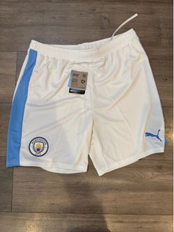 Puma Manchester city shorts size large men new