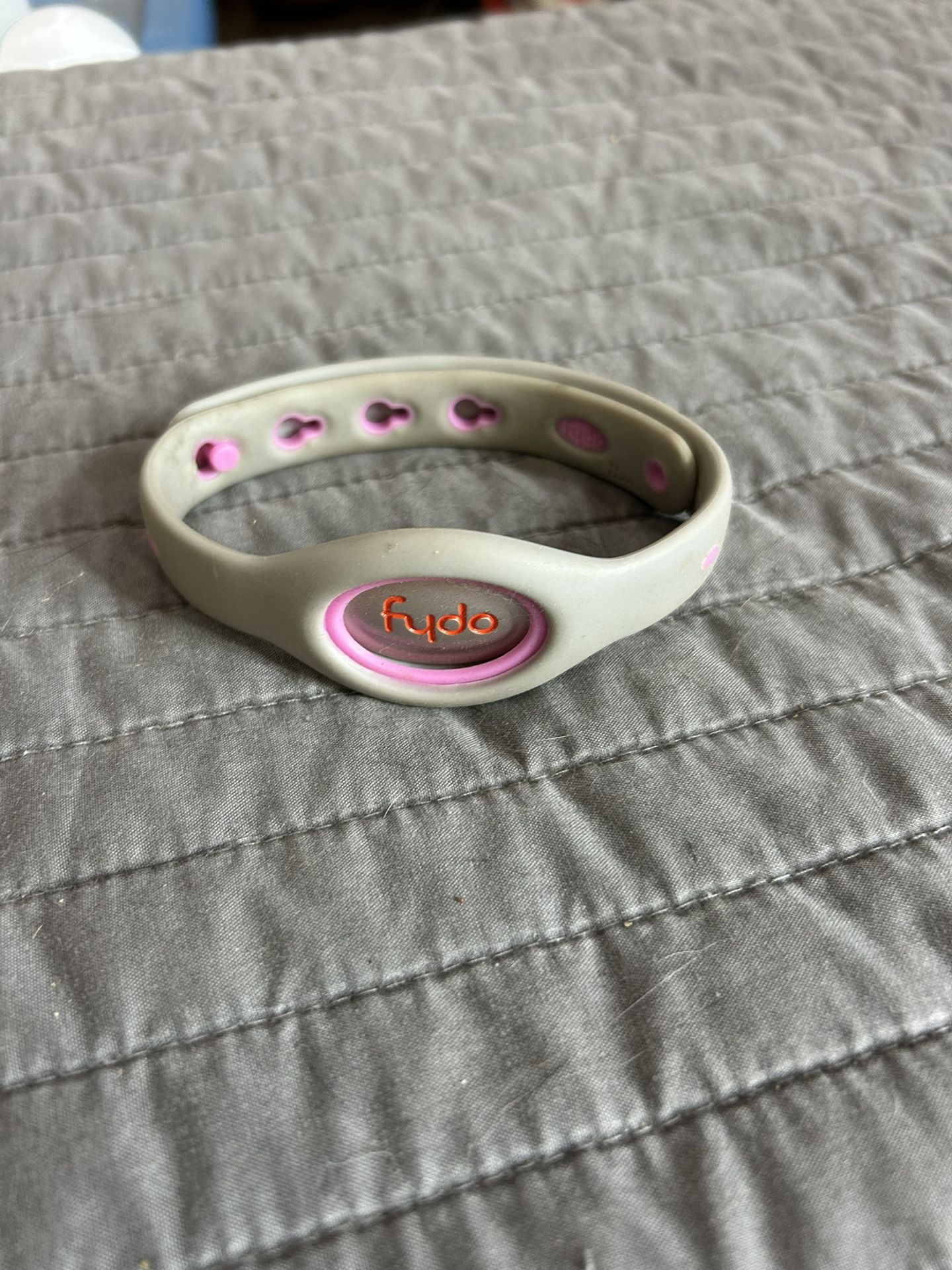 Fydo Adjustable Rubber Dog Collar for Small Dog… Perfect For 15-25 Lbs.