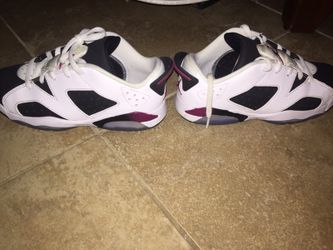 Nike Air Jordan Vi 6 retro low size 2y