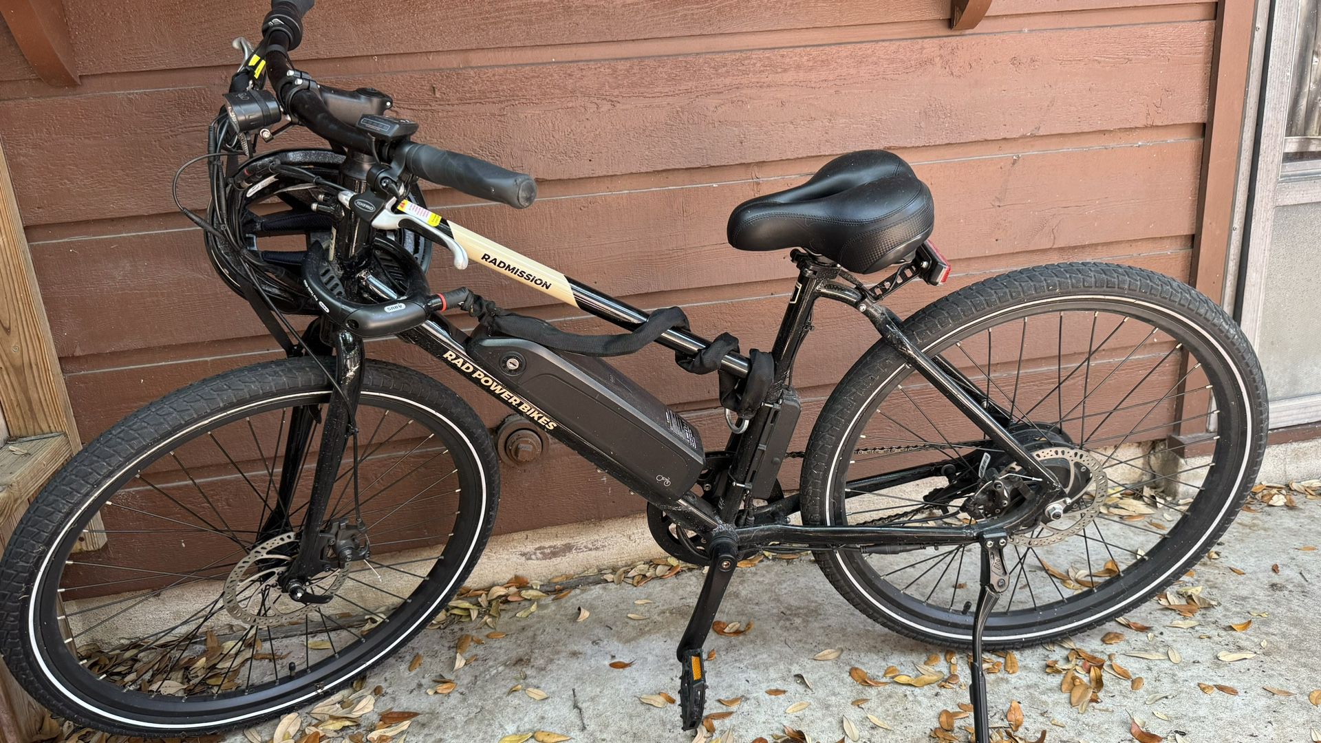 Radmission Electric Bicycle 