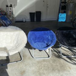 Folding Saucer Chairs