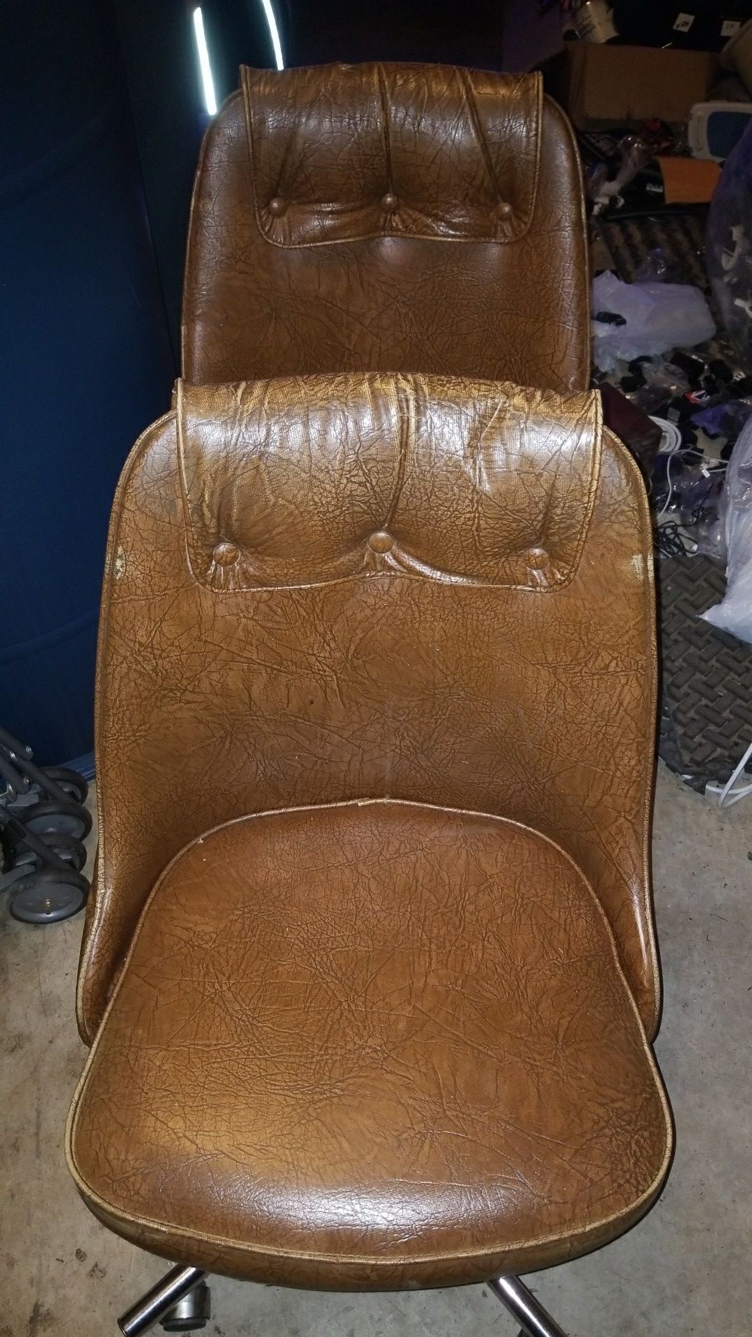 four office chair in good condition