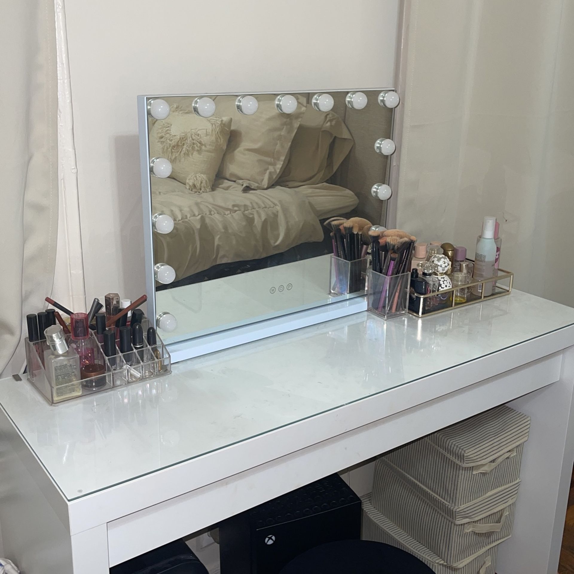 IKEA Makeup Vanity With Mirror 