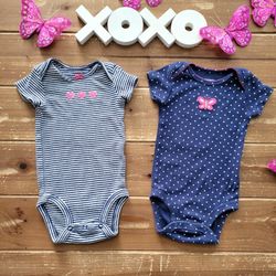 3MOS PAIR ON NAVY SHORT-SLEEVE BODYSUITS 