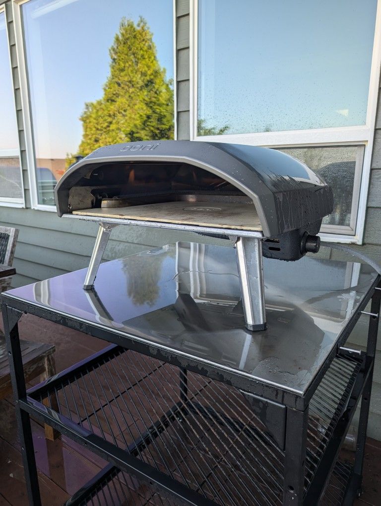 Ooni Koda 16 - Pizza Oven - Natural Gas Connection 