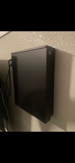 Samsung TV $250 obo and Xbox One X Console $200