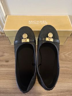 Michel Kors girls black flats