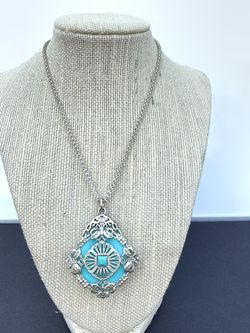 Beautiful silver tone necklace with butterfly and glass pendant 25” inches 211