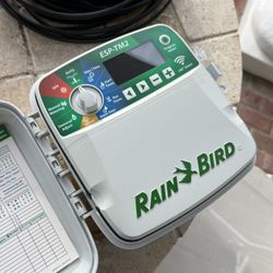 Rainbird 8 Zone Smart Sprinkler Controller With LNK WiFi Module