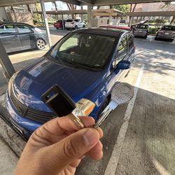 Llaves de autos / car keys and remotes