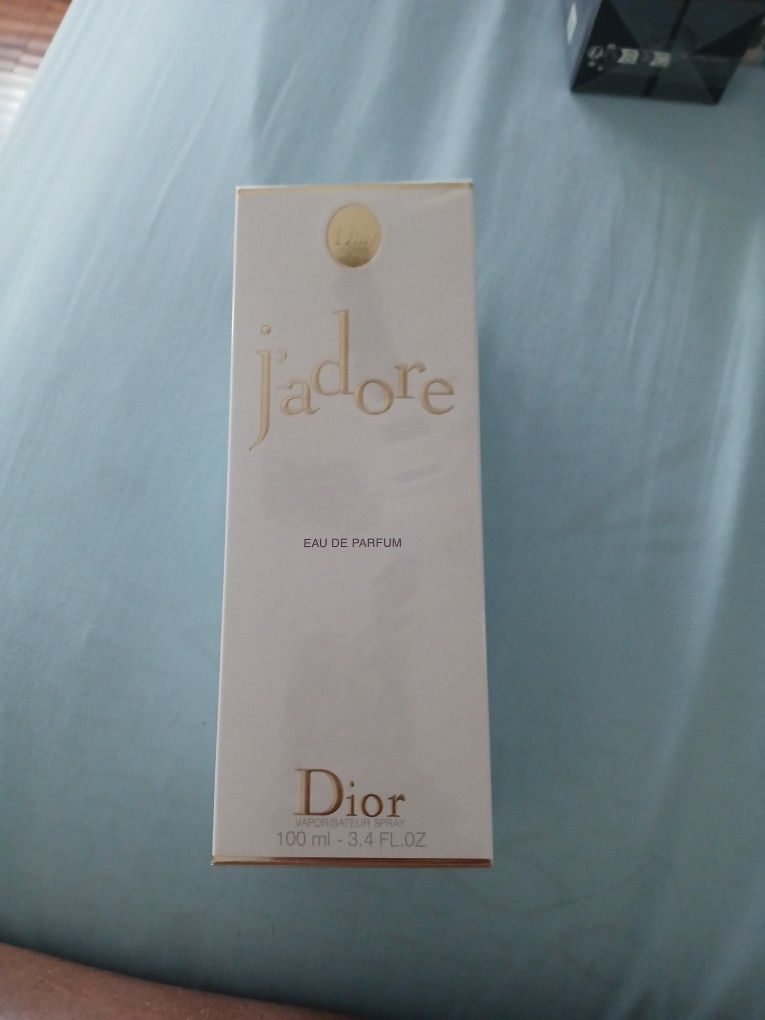 Adore Dior Female Perfume 