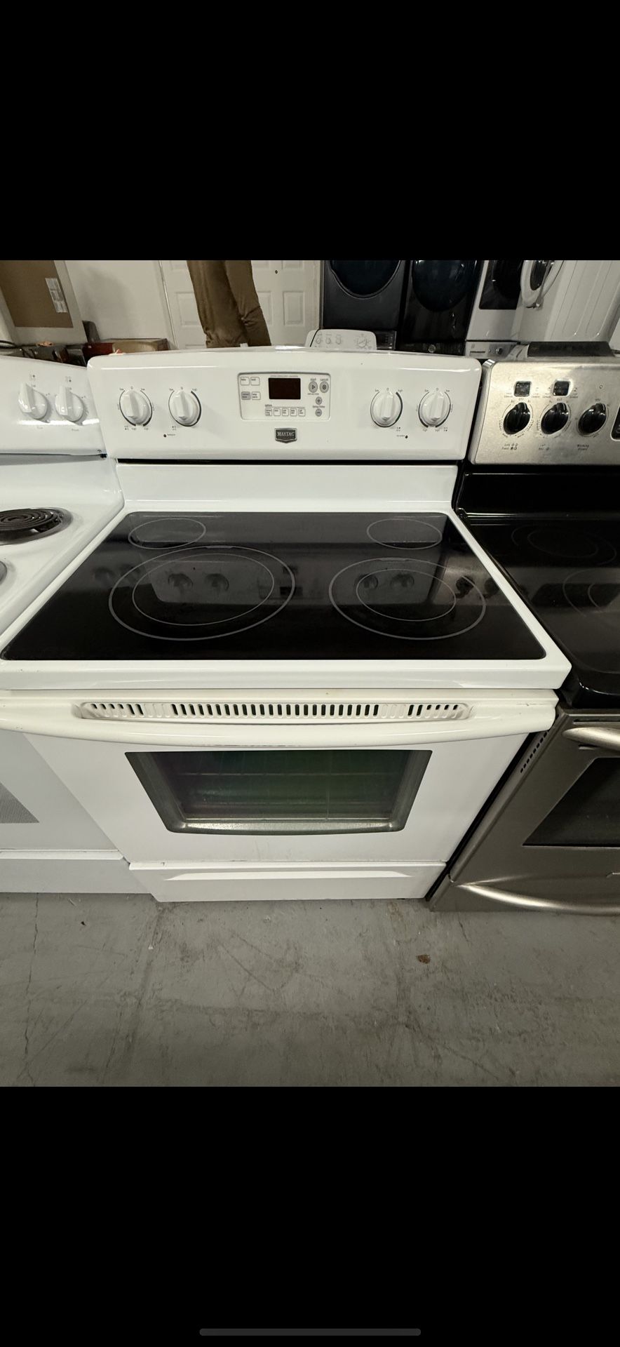 Maytag Stove ( Cocina )