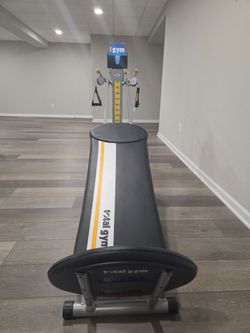 Total gym fit exercise machine