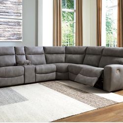 CYBER MONDAY 10% Off ! POWER RECLINING SECTIONAL 3 recliners Gray USB ports storage console adjustable headrests $2,799 DELIVERED (was $4,299) 